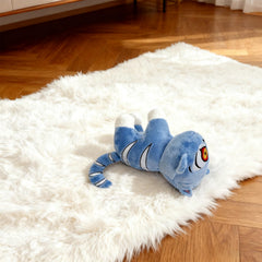 BINHSHUANH tiger plush hugging close, perfect as a portable cuddle buddy.