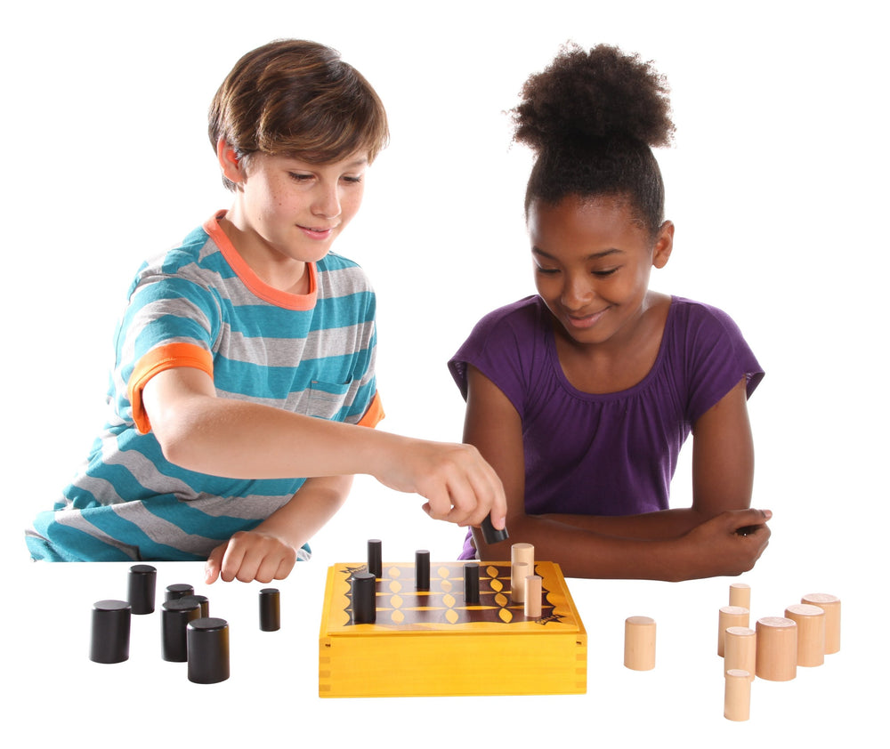 Nestable Gobblet pieces demonstrating stacking and capture.