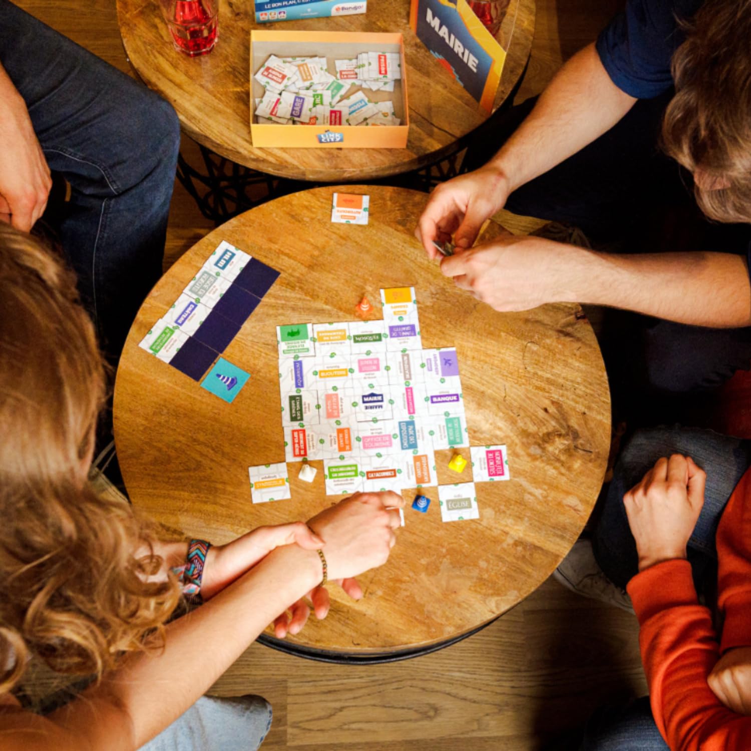 Blue Orange Link City board game setup image shows quick setup for family fun.