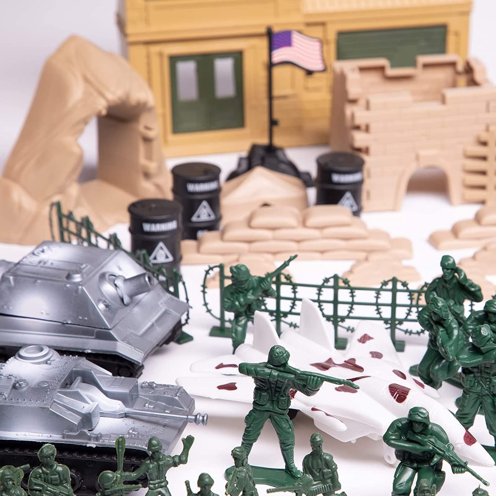 Blue Panda silver army figures support diverse formations for strategic play.