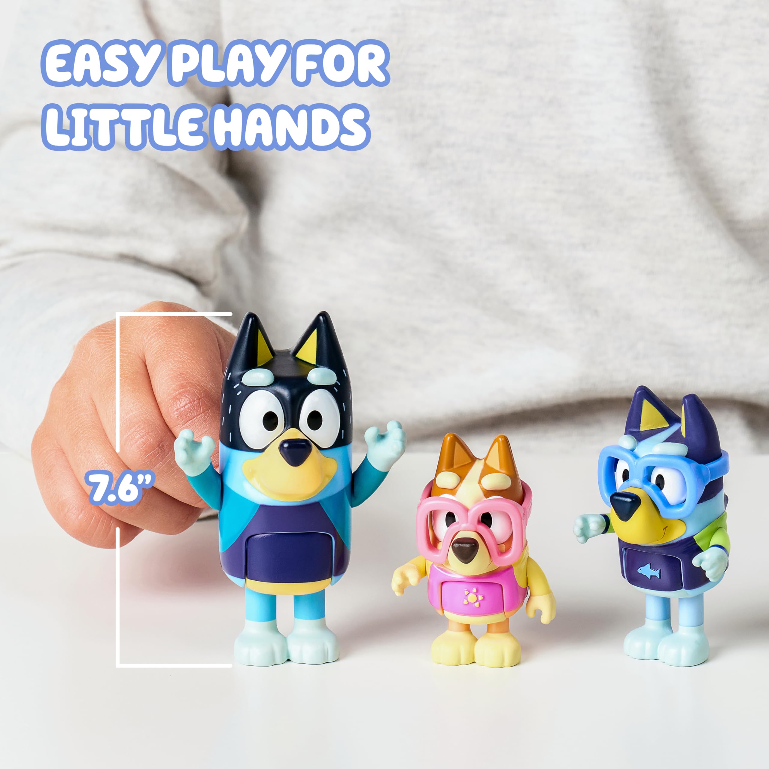 Bluey Beach Day Play beach bag accessory for seaside pretend play.