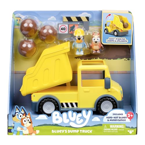 Bluey and Bingo figures, 2.5 inches tall, for muddy adventure play.