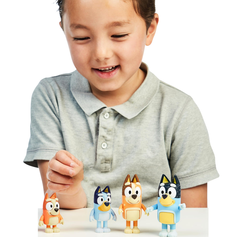 Bluey family figures Bingo poseable toy supports creative scenarios and travel-friendly play.