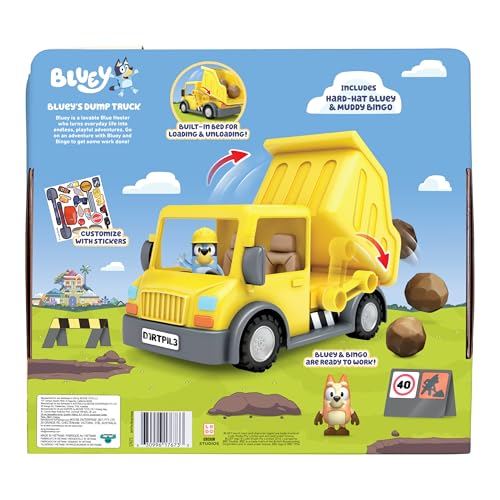 Bluey and Bingo figures included for imaginative construction play.