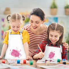 Versatile Bouboni kids apron for art, cooking, and crafts.