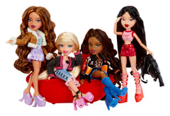 Bratz Goin’ Out Cloe pigtails and makeup inspire playful glam.