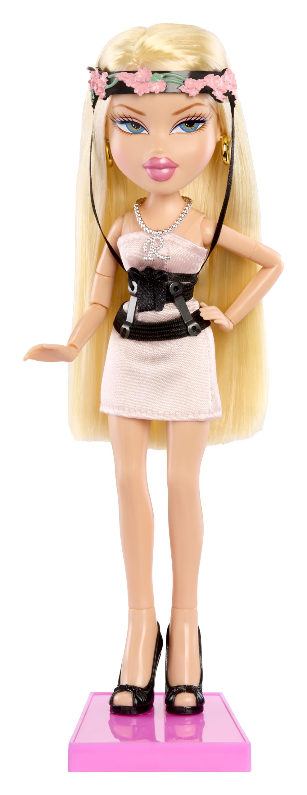 Bratz Regina pink belt adds bright contrast to spring look