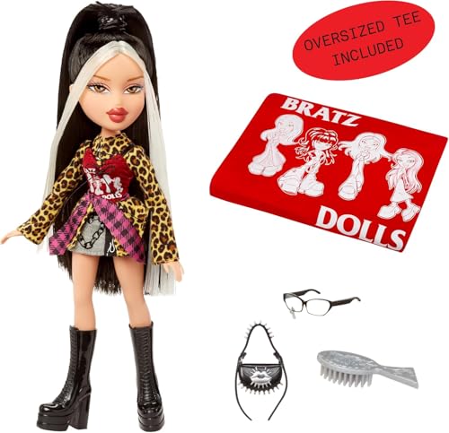 Bratz Stylin' Jade doll graphic tee on display for easy styling.