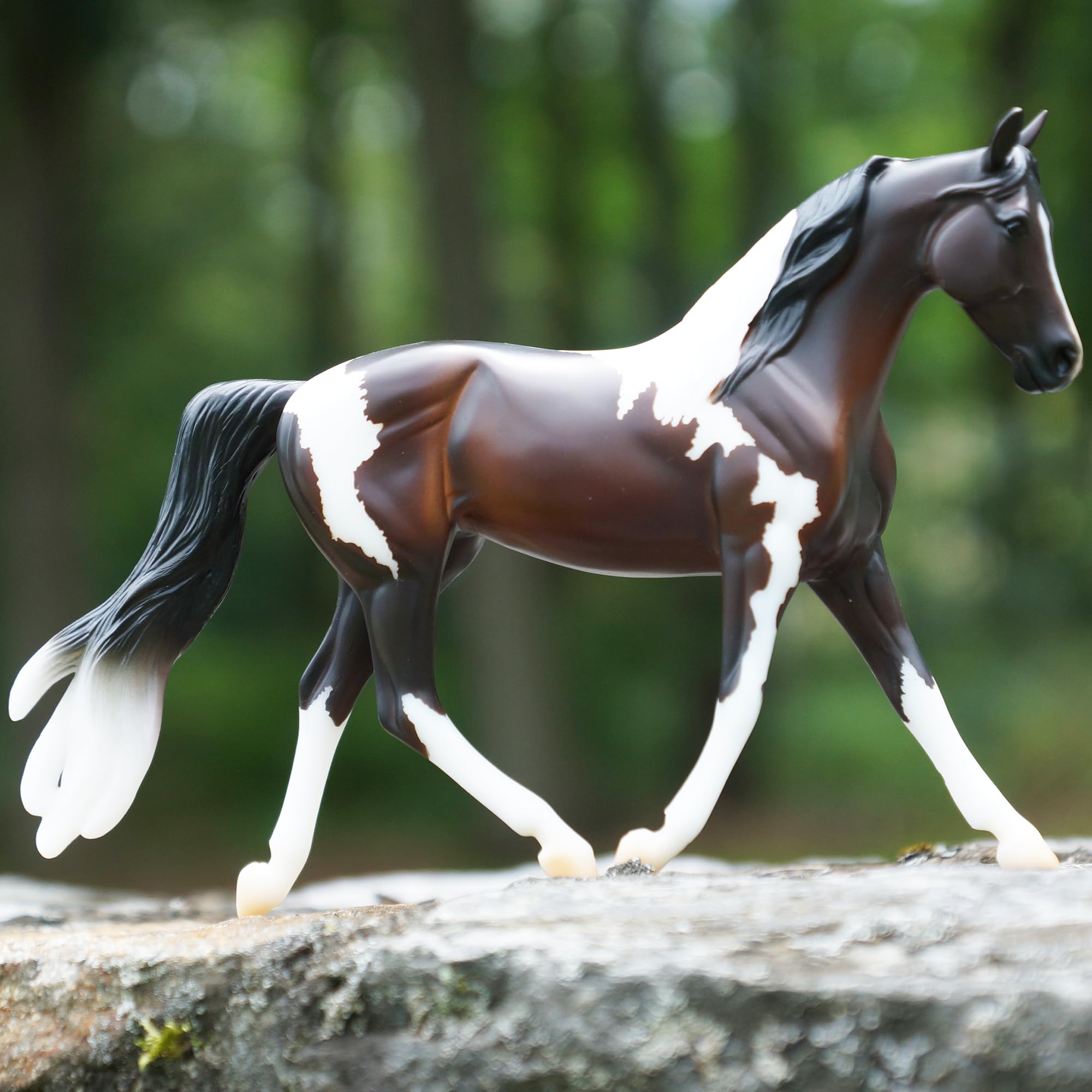 Breyer Pinto figure close-up for realistic display, 1:12 scale accuracy evident.