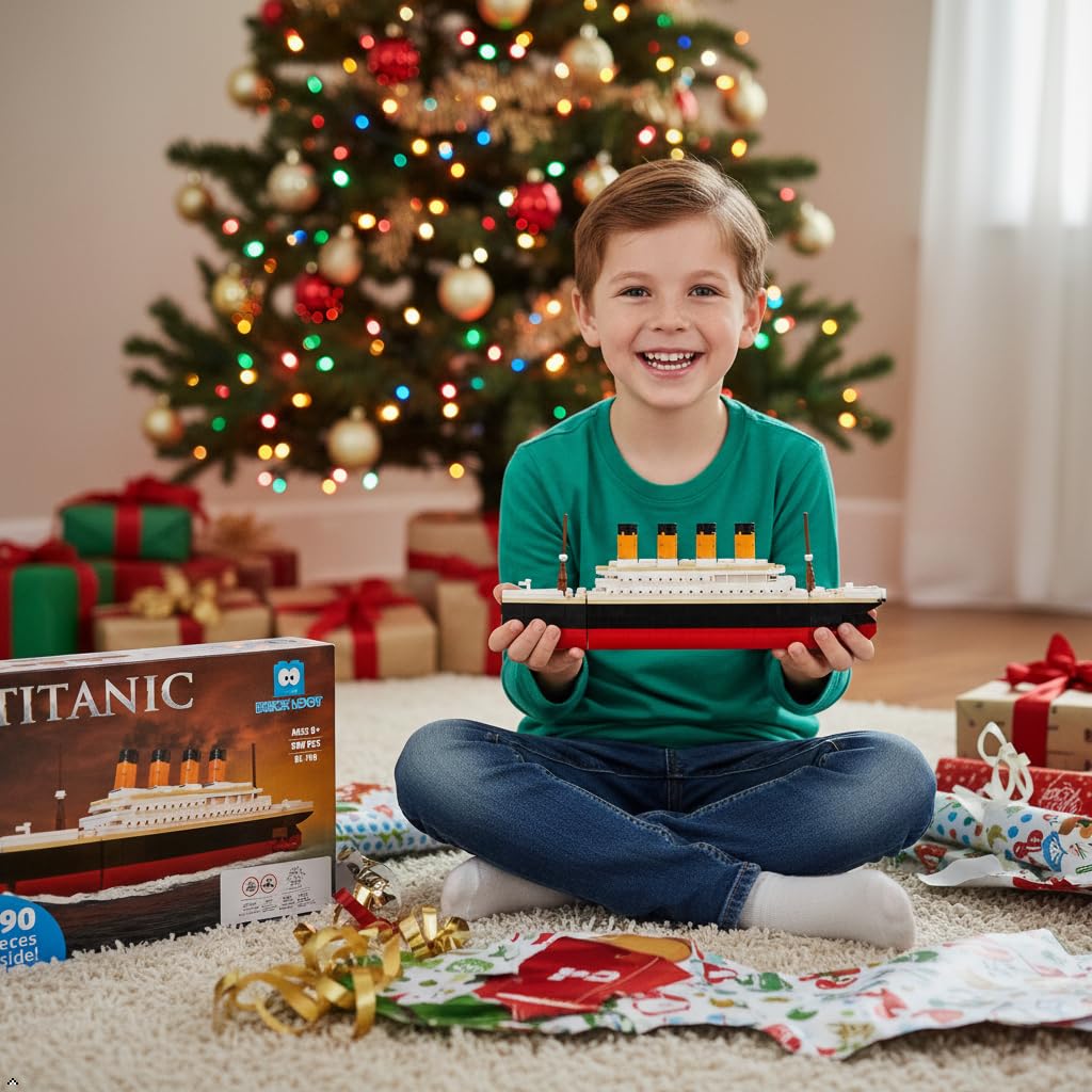 Brick Loot Titanic Building Set parts close-up shows vibrant bricks for creative modeling