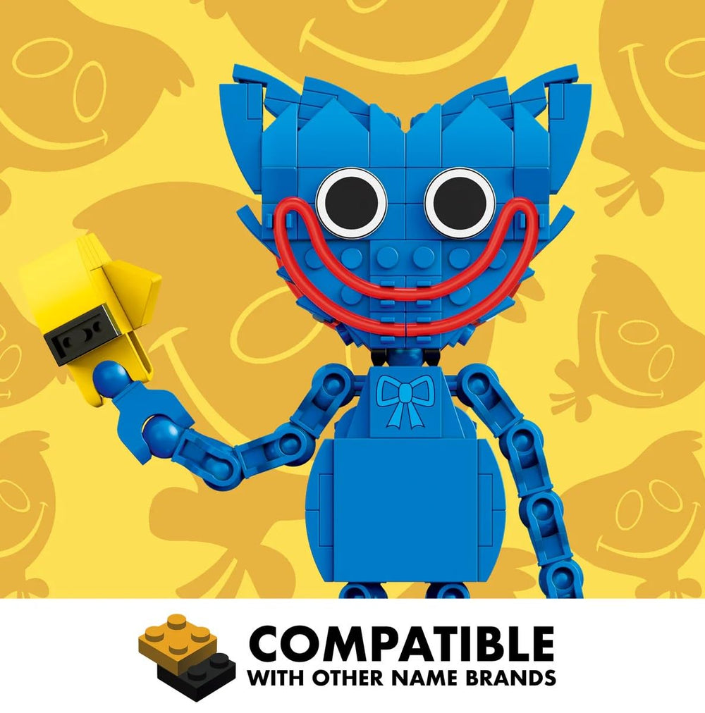 Brickcraft Huggy Wuggy posable limbs enable dynamic poses.