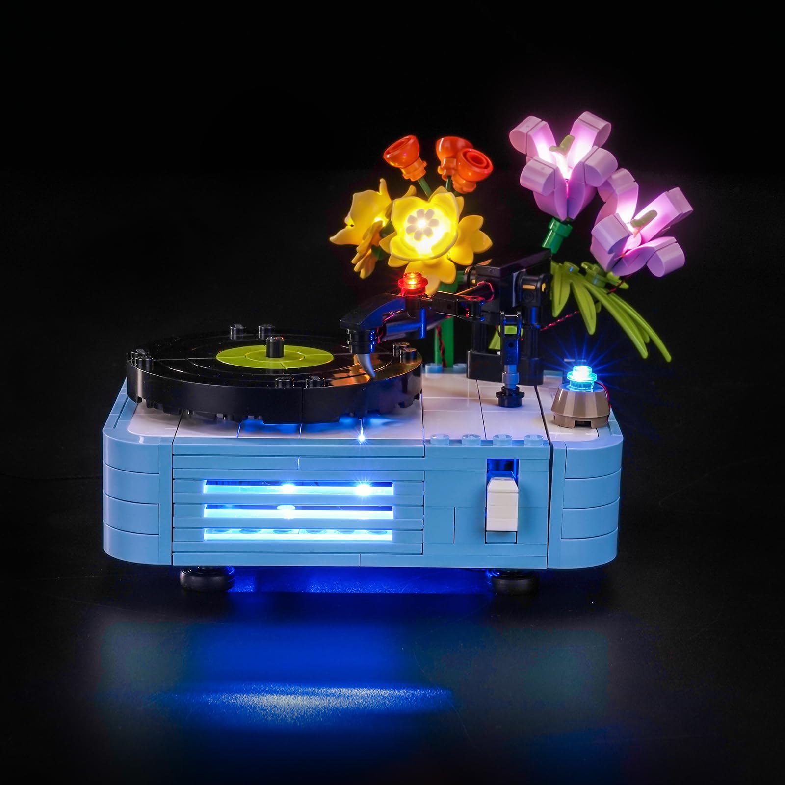 Gift-ready lighting accessory for LEGO 31172 collectors.
