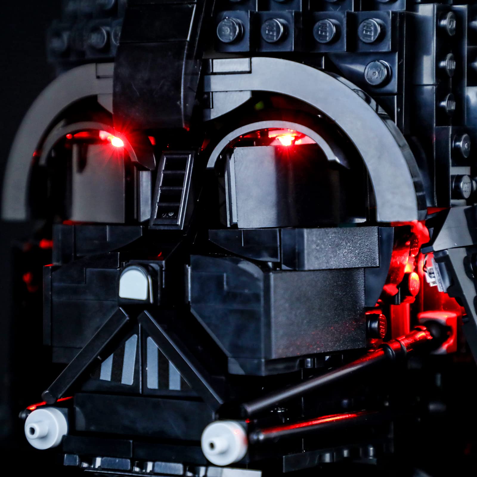 BRIKSMAX battery holder keeps the helmet lit without outlets