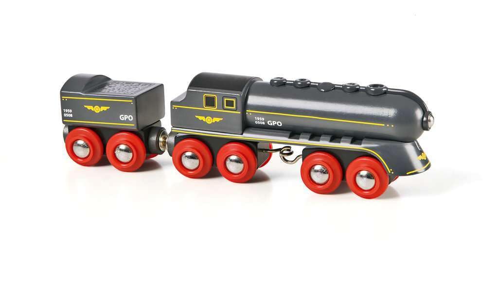 Brio Speedy Bullet Train front view encourages immersive play and motor skill development