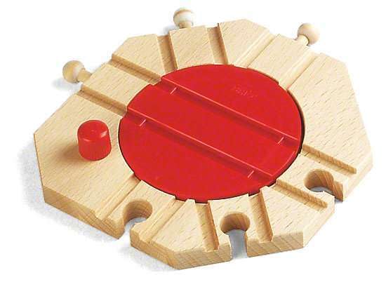 Six rail lines join BRIO sets for flexible routing