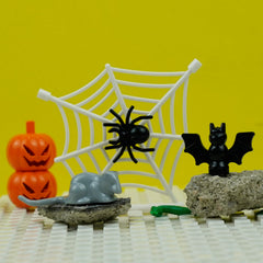 BroTex Friends Animals set offers woodland birds for varied natural scene-building.