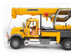 Bruder die-cast hook lowers noiselessly for smooth operation