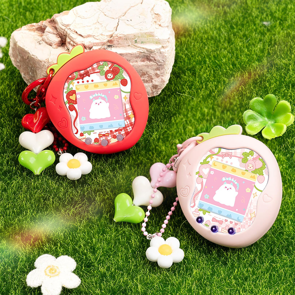 Bubblelogus Strawberry Uni case macro texture reveals food-grade silicone finish and fingerprint resistance.