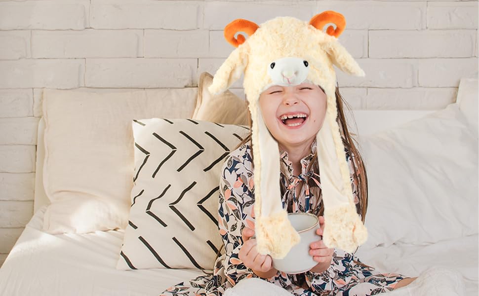 Bubblepompom lamb hat provides warm, soft wear during cold days.