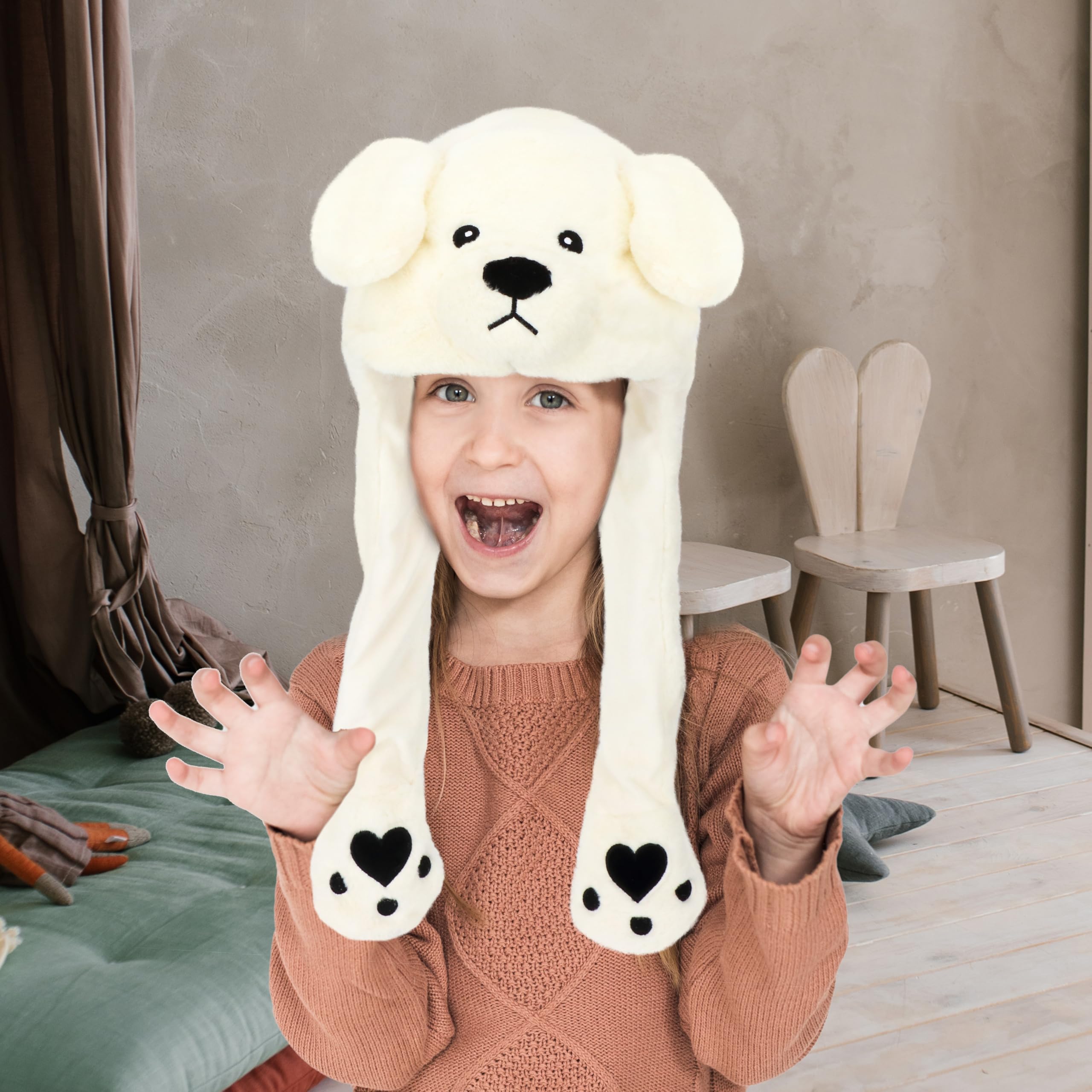 Bubblepompom Polar Bear Hat side view highlights cozy fit.