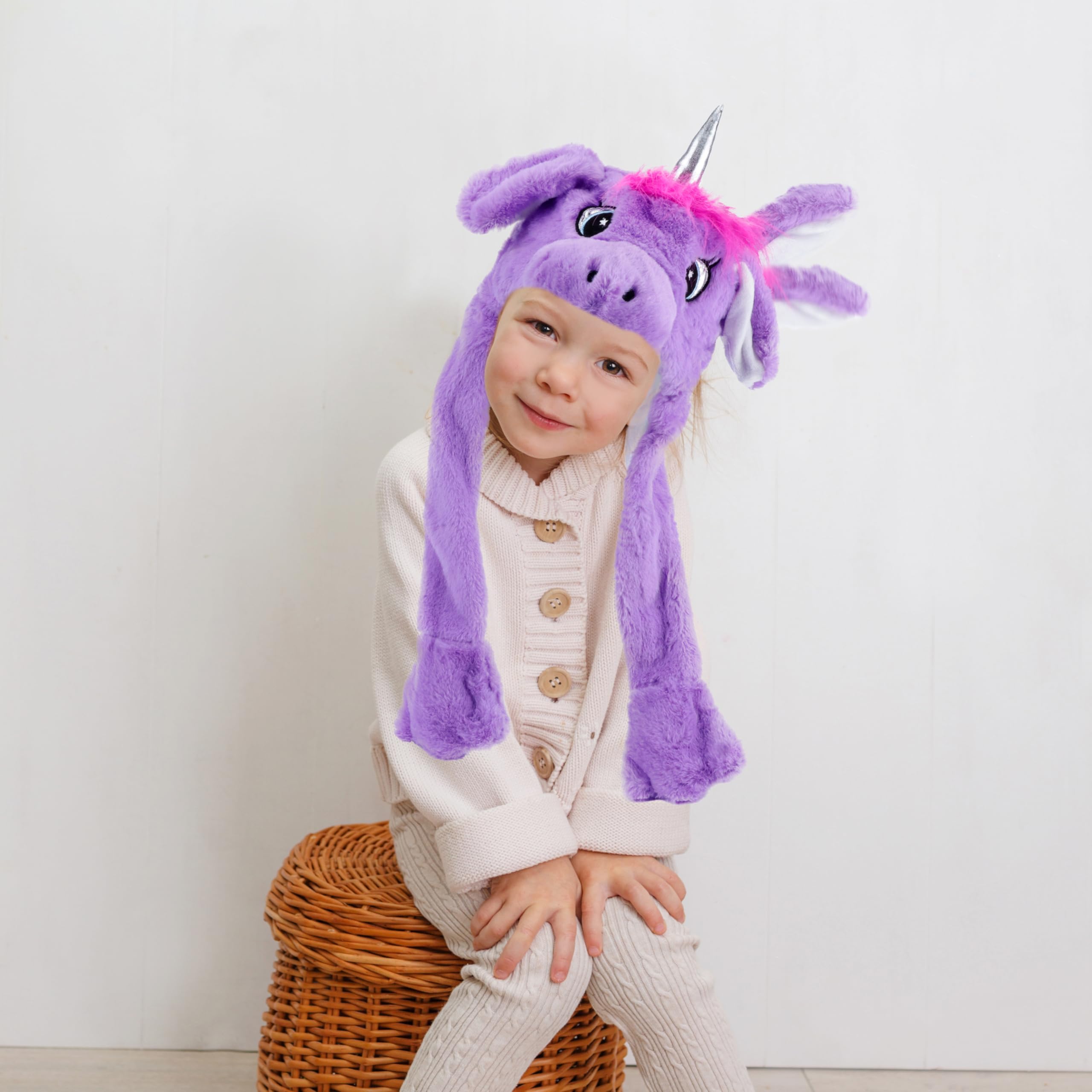 Bubblepompom unicorn hat photo session prop for memorable pictures