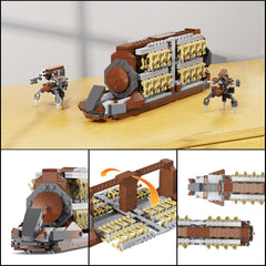 BuildingBoat contents include 32 soldiers with weapons for action-packed play