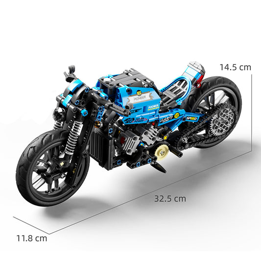 CAEROKEERL motorcycle model with 469 pieces inspires hands-on learning.