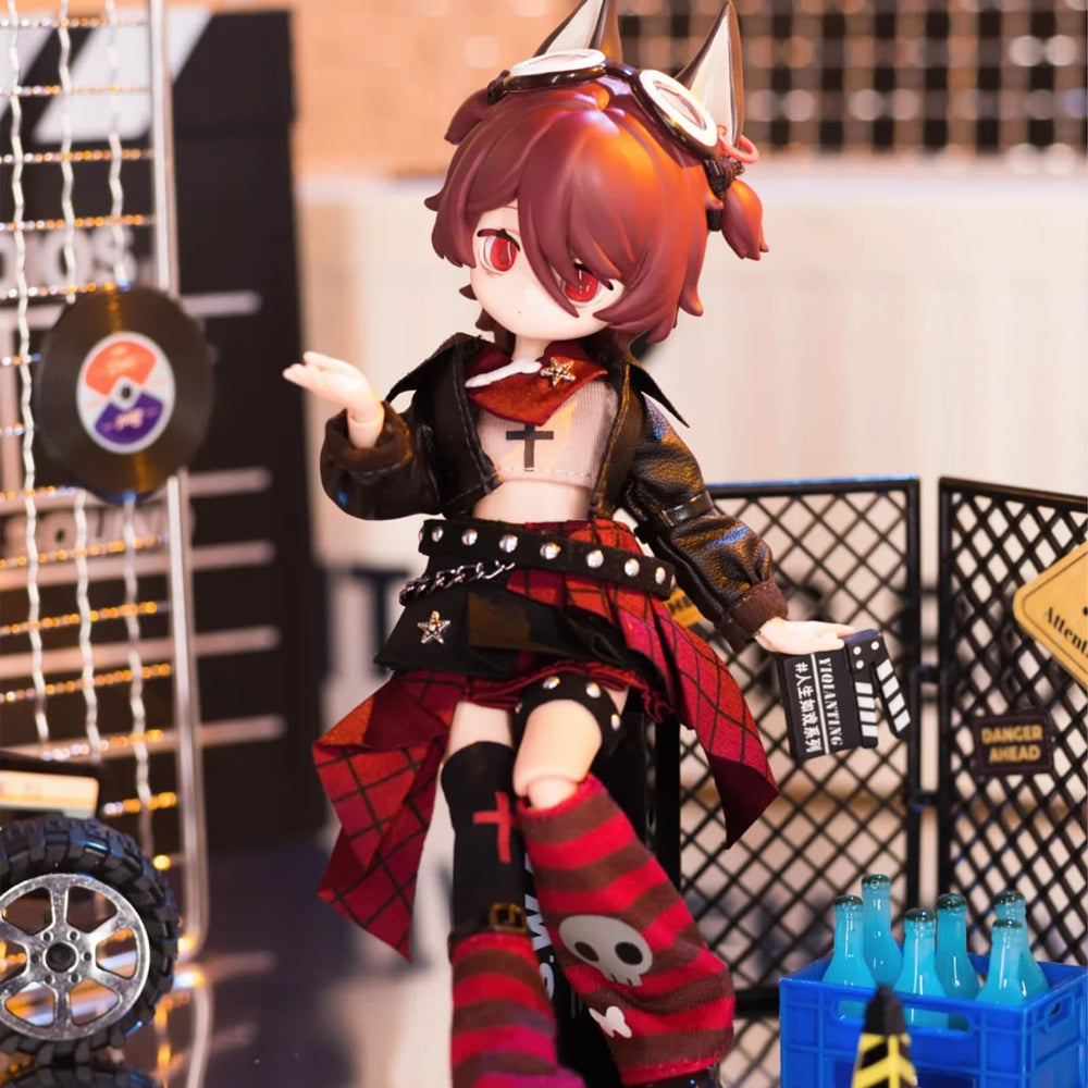 CALEMBOU BJD detailed accessories—mix and match for unique character looks.