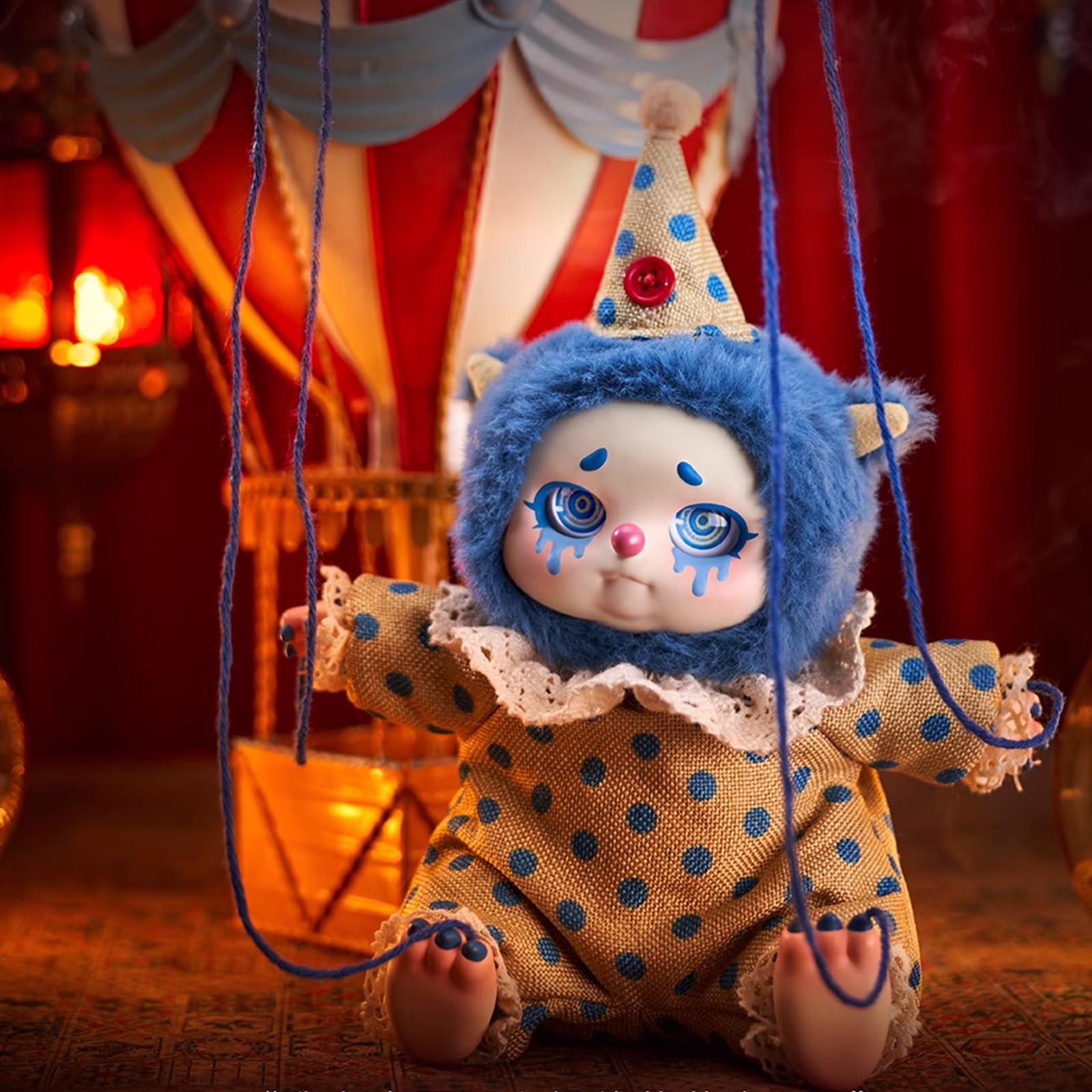 CalemboU dream tour figurine adds whimsy to any collection.