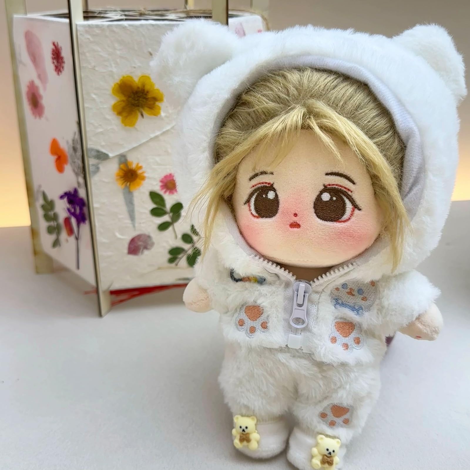 CALEMBOU clothes on a doll, easy to dress.