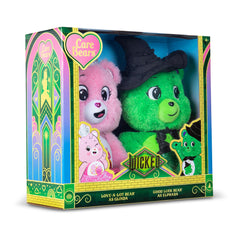 Care Bears Wicked 2-Pack Elphaba cape and hat feature