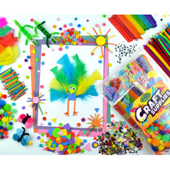 Carl & Kay Brain-Boosting Creativity supports fine motor skills and imagination.