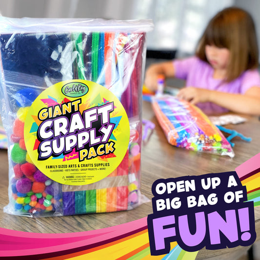 Carl & Kay bulk craft set with 200 pipe cleaners ideal for colorful sculptures and hands-on play