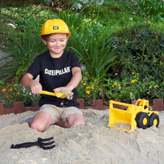 CAT Educational construction play encourages imaginative storytelling and problem solving.