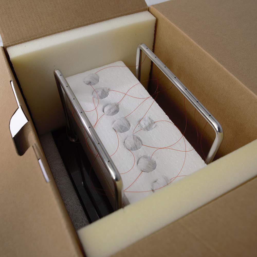 CERROPI Newton cradle package box reveals complete kit with spare ball and manual