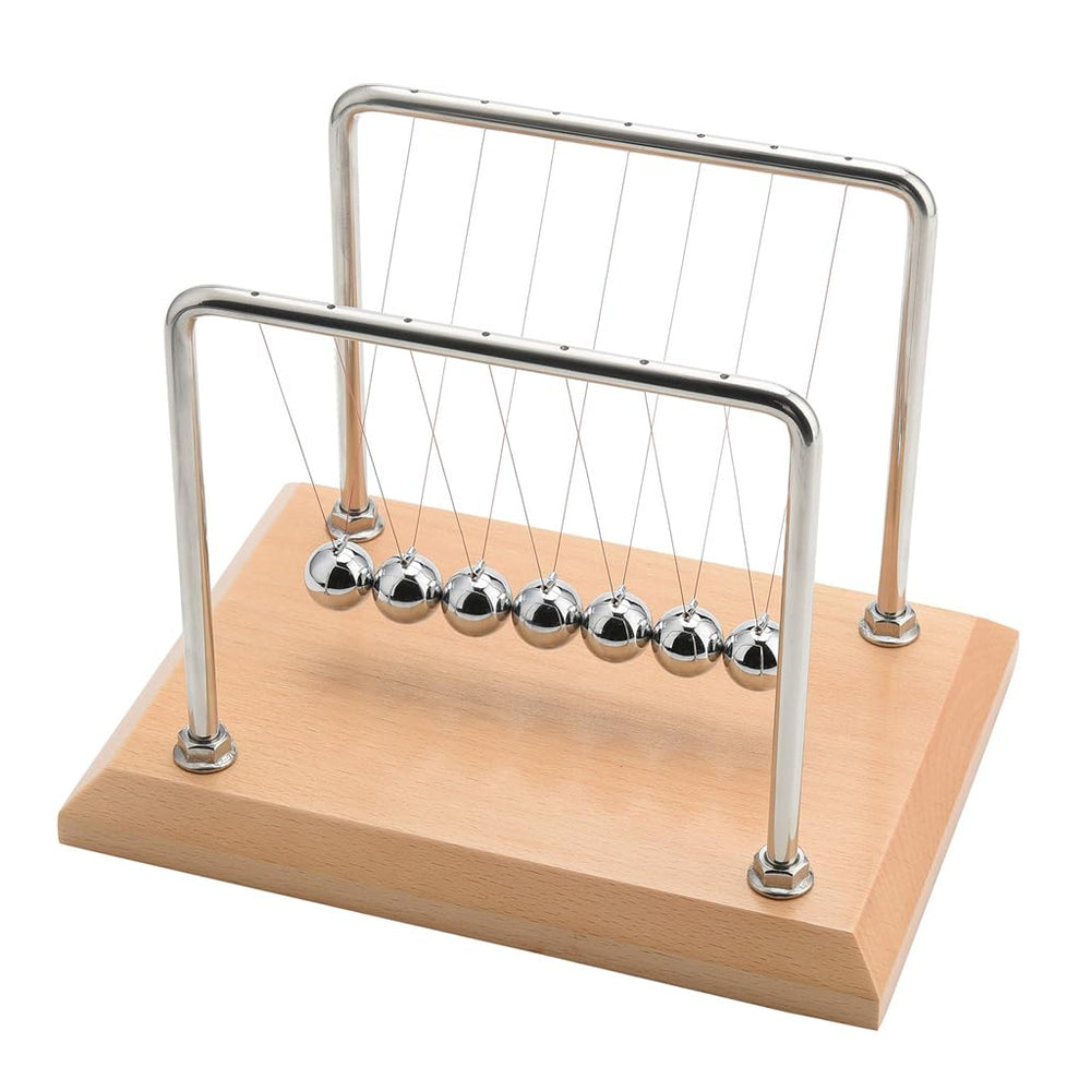 CERROPI Newtons cradle in action showing smooth swing and momentum transfer