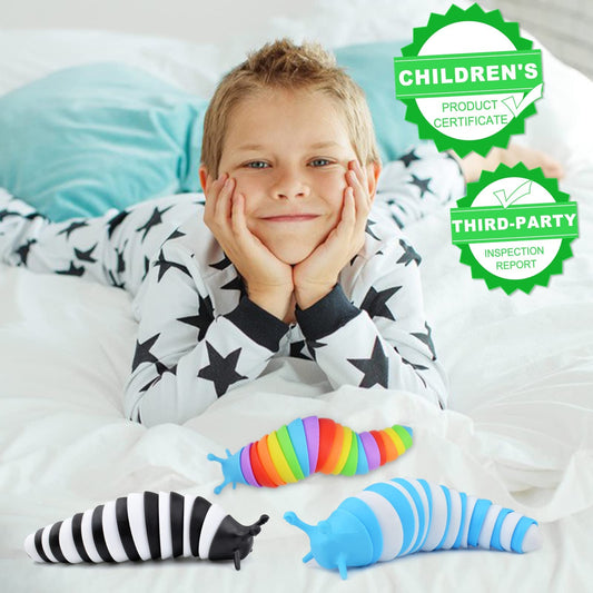 Cevioce slug toy hand-exercise view highlighting finger flexibility and dexterity benefits.