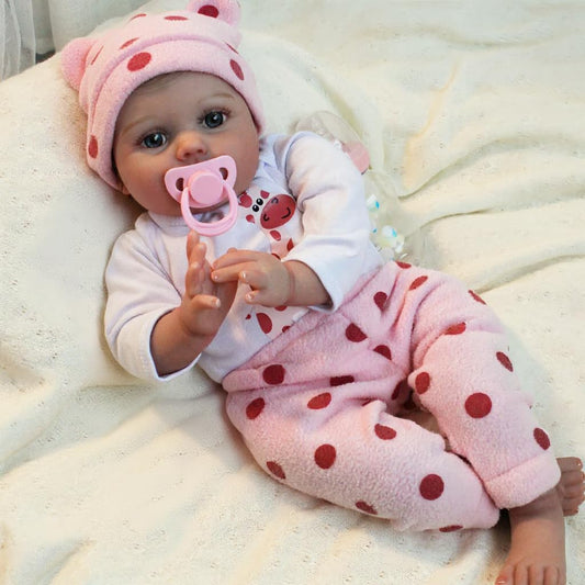 CHAREX Reborn Lucy face details enhance lifelike play for kids