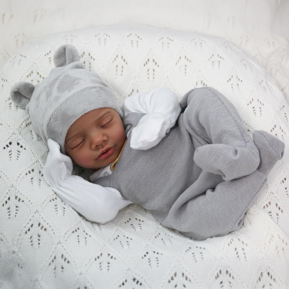 CHAREX Reborn doll poseable limbs support interactive nurturing moments.