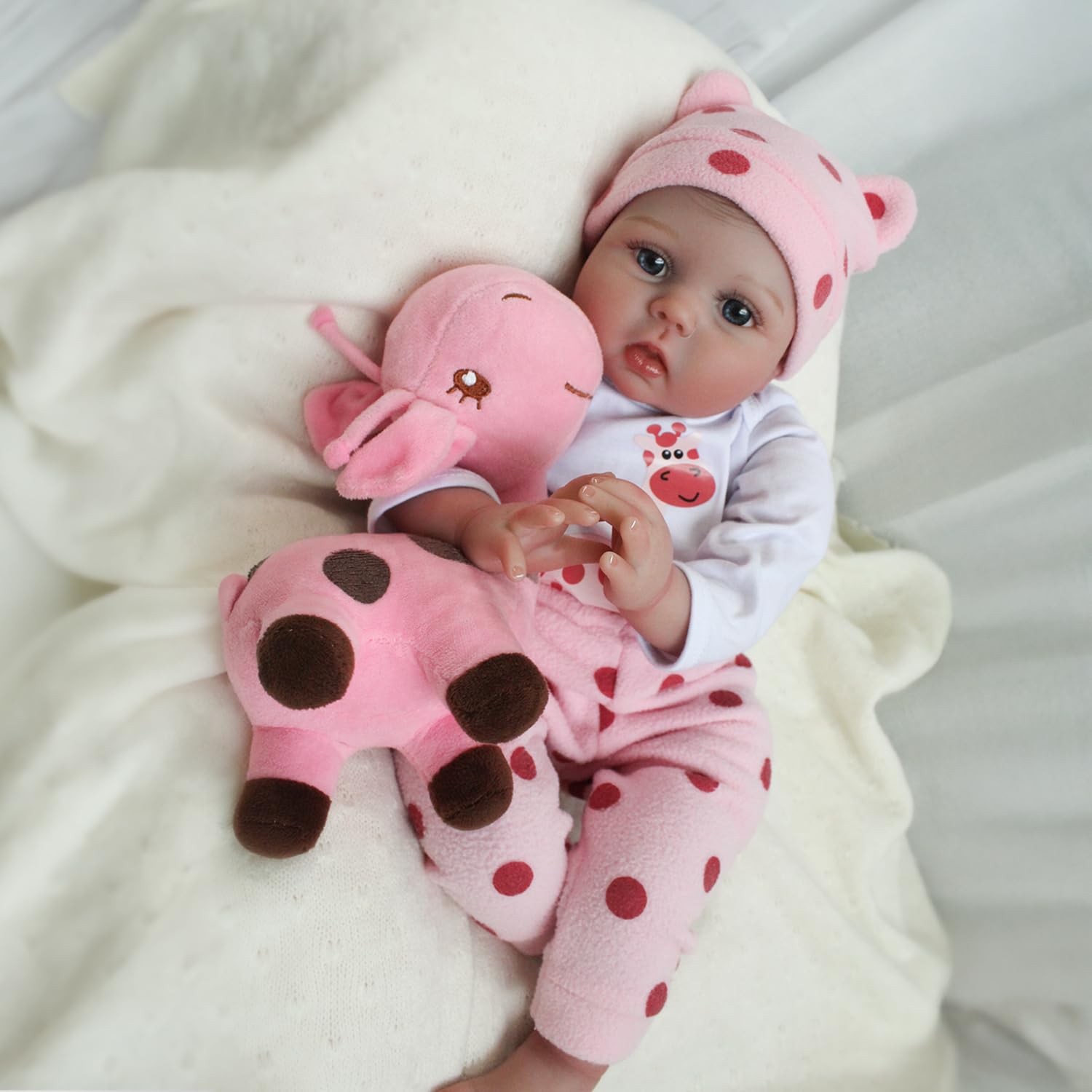 CHAREX Reborn Lucy weighted body adds warm realism during care play