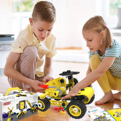 Choopheme gantry crane model with multi-piece building challenges.