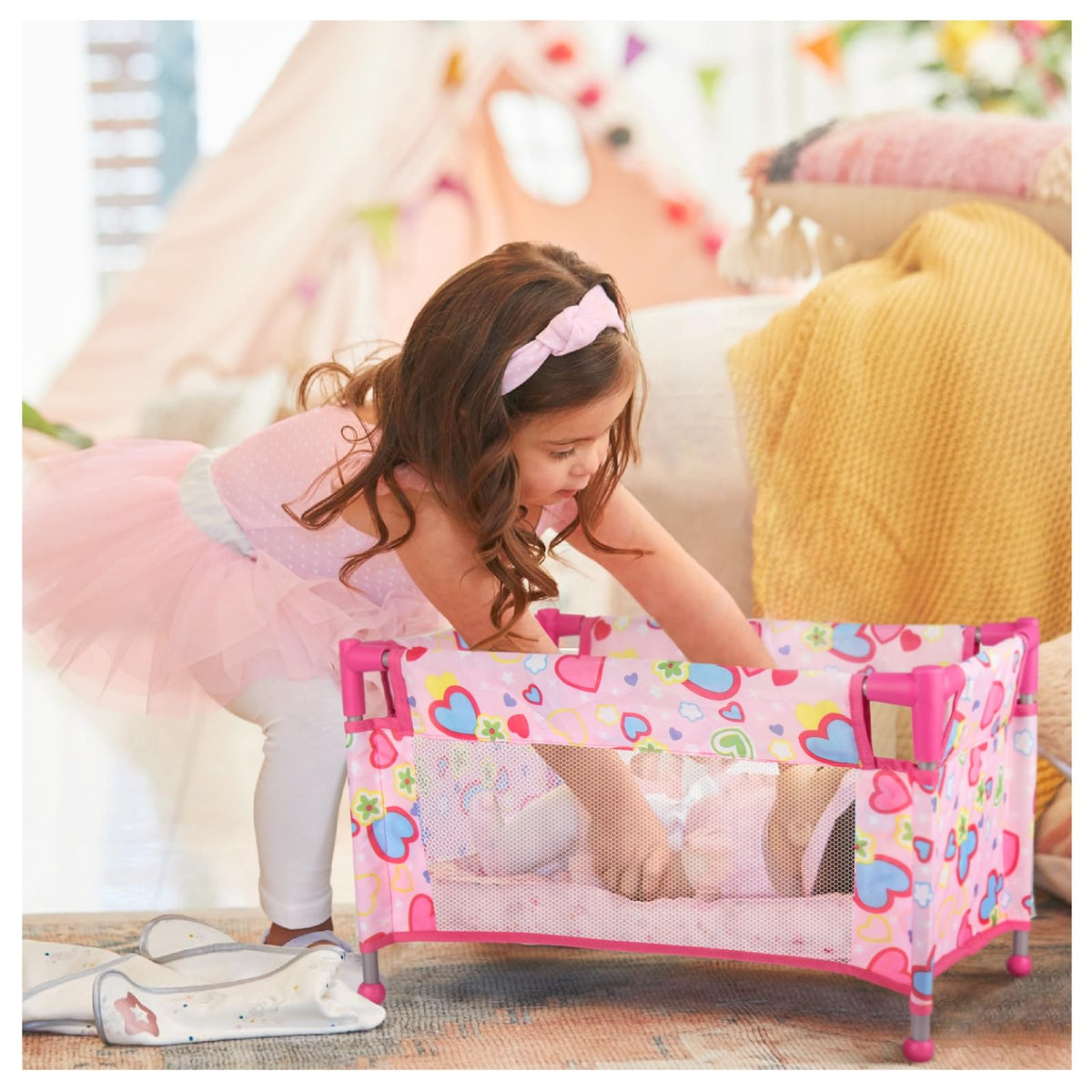 Chyyeerkidd assembled toy baby doll crib with sturdy steel frame for playtime