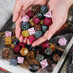 CiaraQ included dice bag helps secure and transport your dice kit.