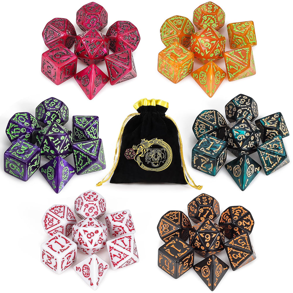 CiaraQ halloween-themed dice set with seven polyhedral dice for immersive DnD campaigns.