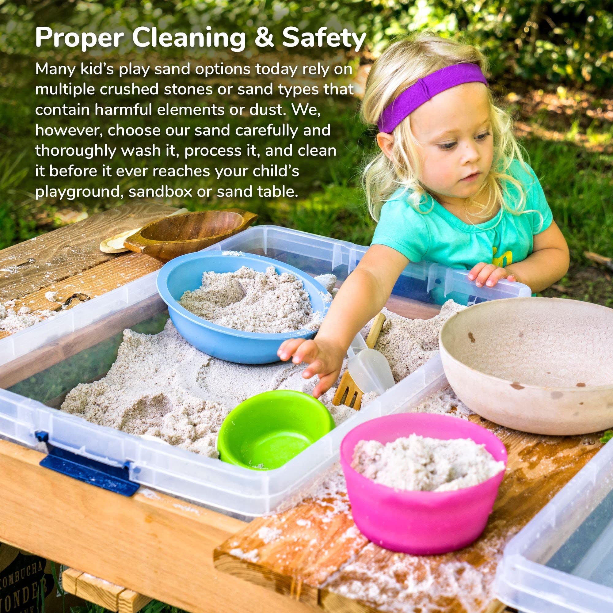 Classic Sand and Play easy-to-clean sand that dries quickly