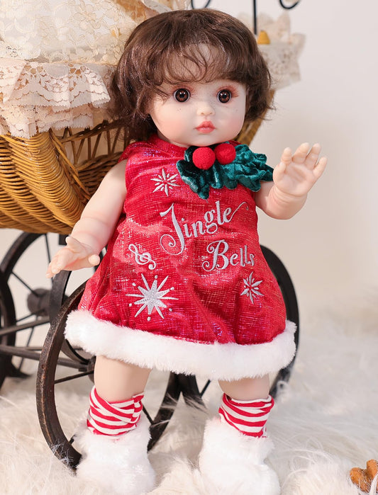 Cloveray doll features hand-painted freckles for unique charm and storytelling depth.