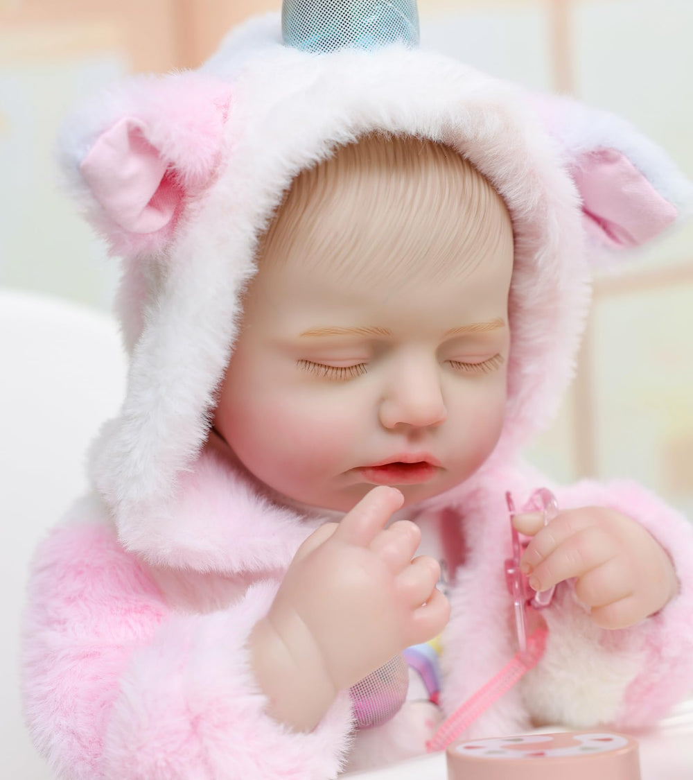 Cloveray Reborn gift box signals a ready-to-gift surprise