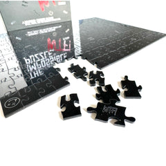 CM Originals Clearly Impossible Puzzle 500 pieces, ideal for a longer game night challenge.