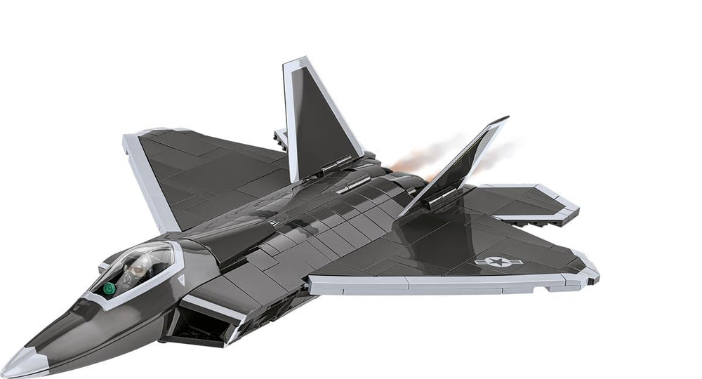 COBI F-22 pilot figure included for authentic cockpit presentation.