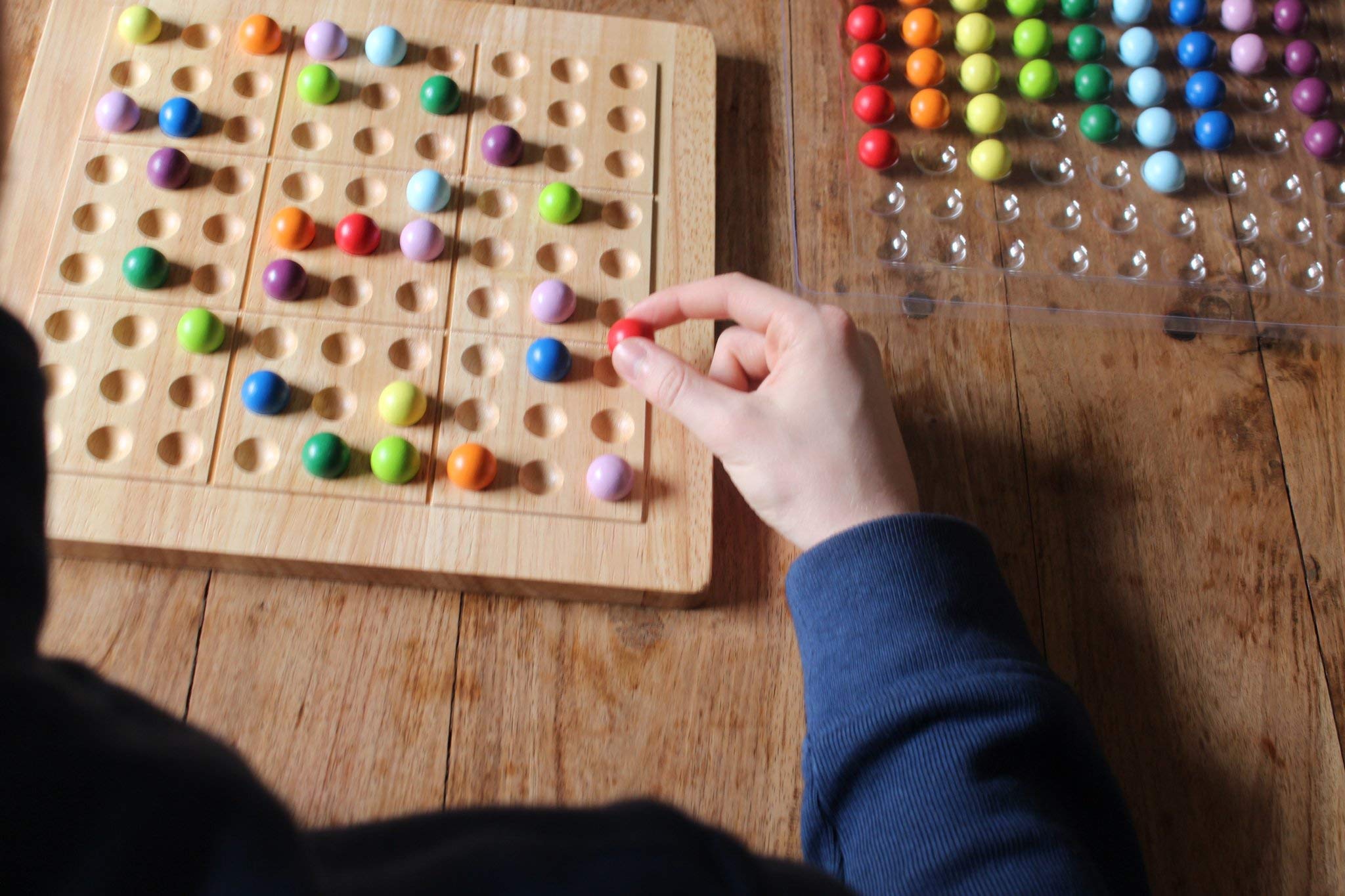 ColorKu 104 puzzle cards cover five difficulty levels with solutions.